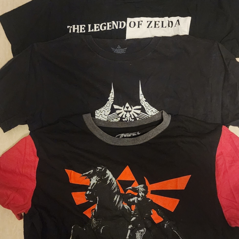 Legend of Zelda T-Shirt bundle (S)